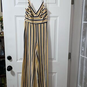 Yellow black and white stripes